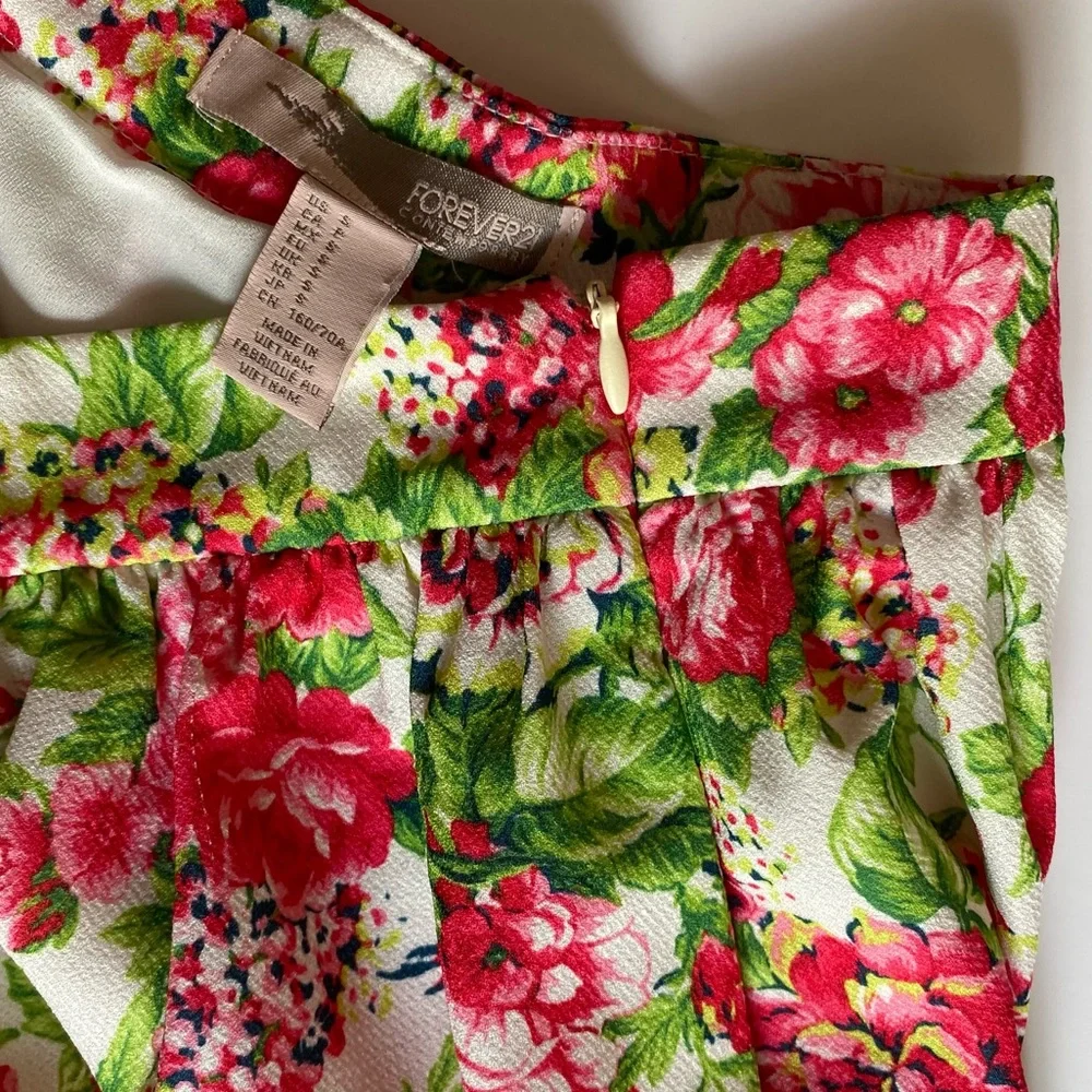 Pink and Green  Floral Mini Skirt - Picture 2 of 4